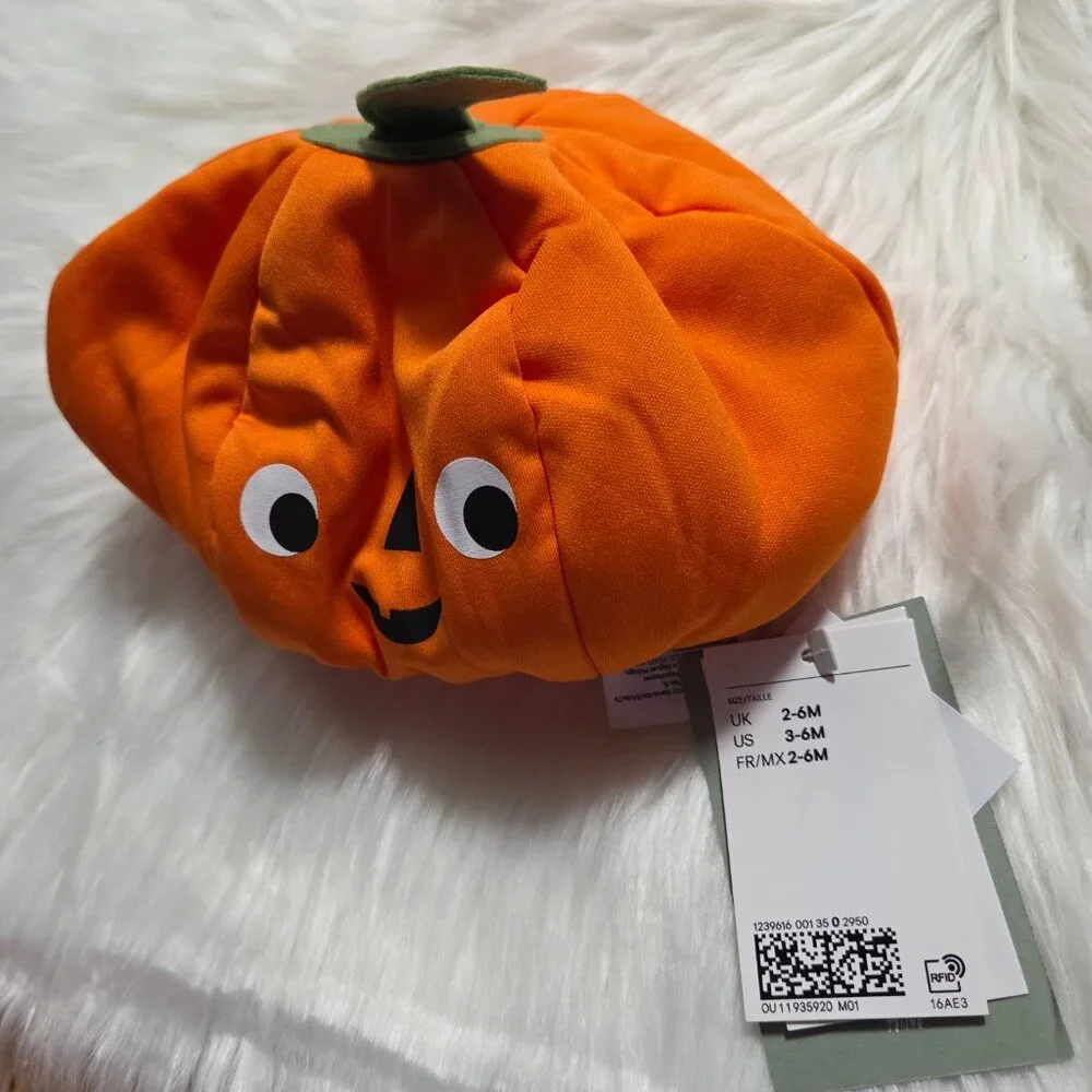 H&M Baby Pumpkin Hat